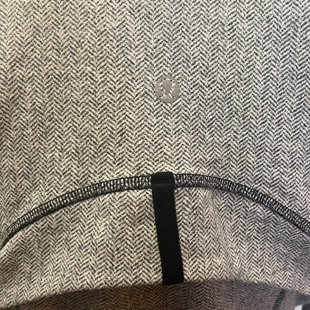 Lululemon divine jacket herringbone 8 - Picture 11 of 12